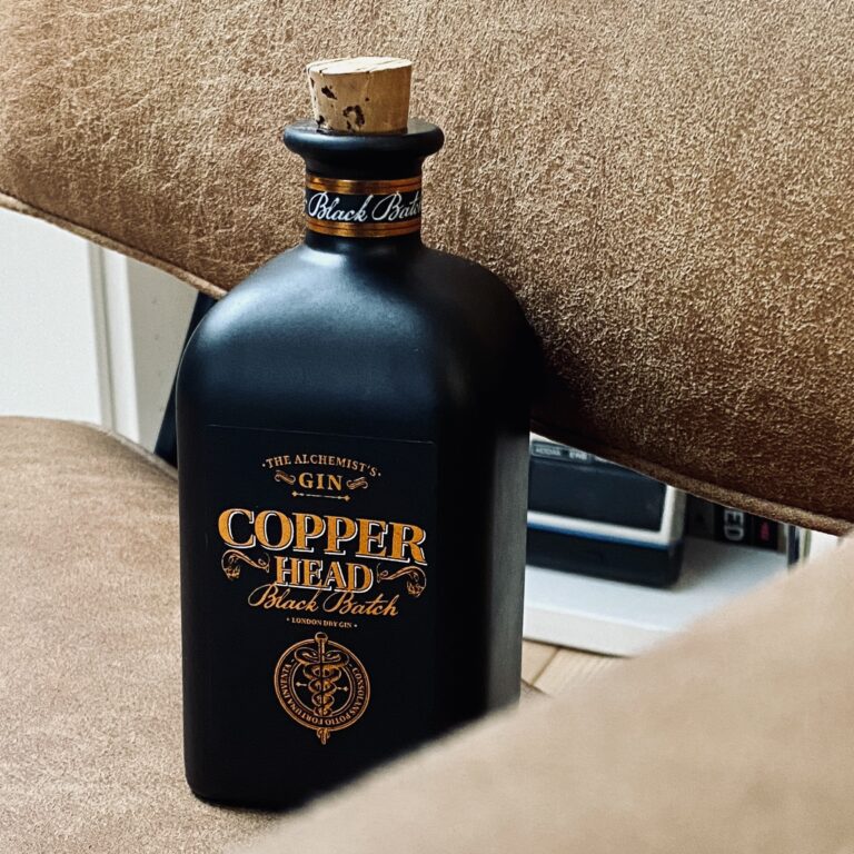 copperhead-gin-black-batch